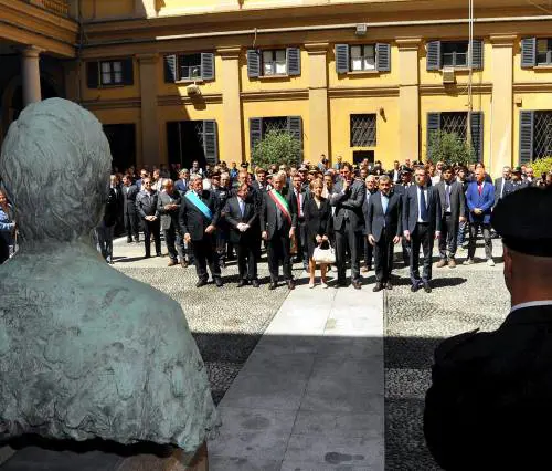 «Un gesto di pacificazione per lanarchico Pinelli» Sì della famiglia Calabresi