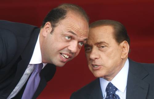 Silvio mette sul tavolo  la Terza Repubblica  "O finiamo come Atene"