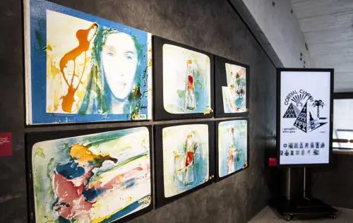 Gli 80 anni del Camparisoda la storia dellarte in un aperitivo