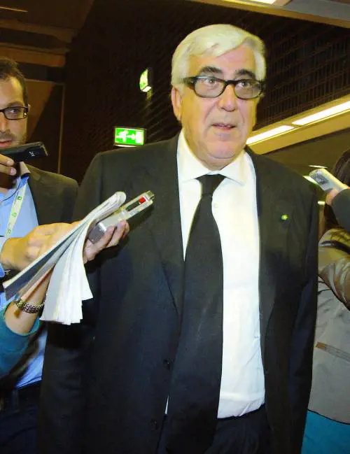 Procura allassalto di Ponzellini: «Mazzette per concedere prestiti»