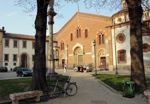 Ladro specialista in chiese arrestato a Sant’Eustorgio «Sono il nipote del prete»