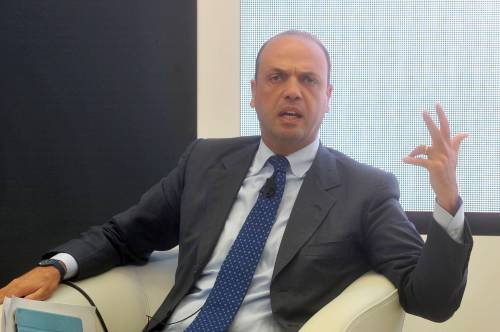 Legge elettorale, si tratta: Alfano vuole stanare il Pd