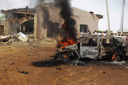 Strage continua di cristiani: assalto alle chiese in Nigeria