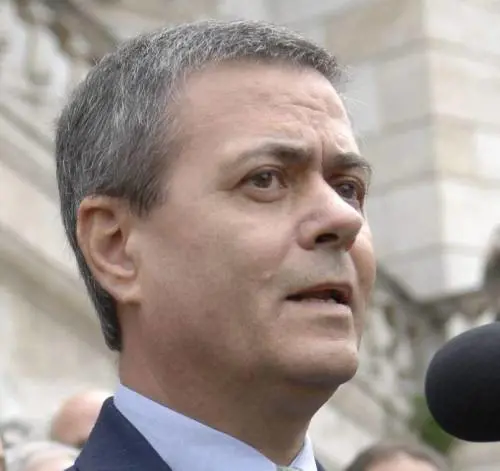 Il bluff della sinistra onesta che non incanta più nessuno