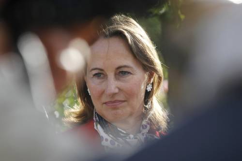 Francia, vincono i socialisti Segolene e Le Pen perdono