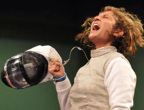 LArianna dItalia salva la faccia Errigo bronzo per «regolamento»