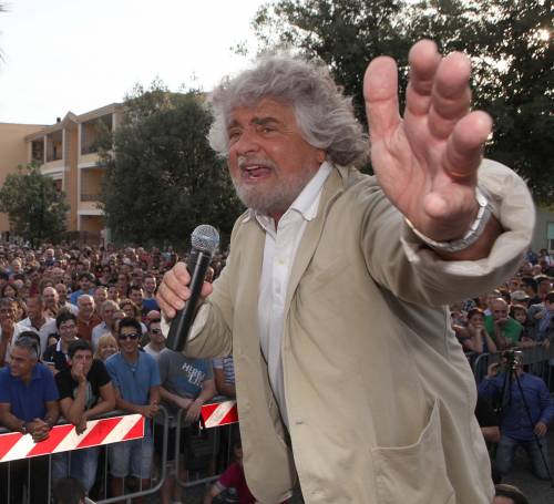 Ora Grillo sfotte il Pd: "Se Lusi va in galera, sarà tangentopoli bis"