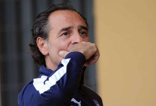 Un'Italietta da sei ma Prandelli le dà la lode