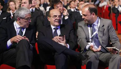 Lavoro, Brunetta riscrive la riforma e il Pdl lancia lultimatum al Prof