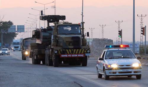 Quasi guerra tra Siria e Turchia Erdogan schiera missili e truppe