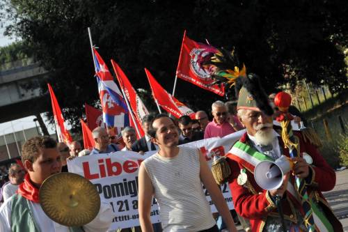 Fiat contro la sentenza Fiom: "Sospenderne l'esecuzione"