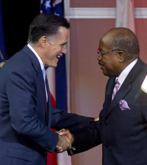 Ora Romney vuol rubare i voti neri a Obama