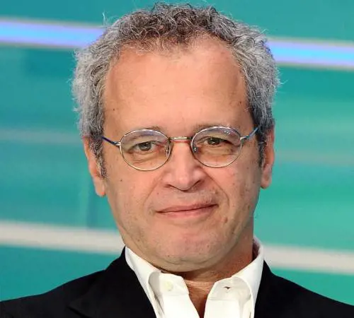 Mentana si scatena contro il trash della sua tv