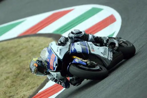 Valentino? No, Iannone. Vince l'altra Italia