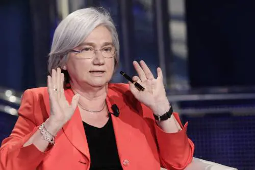 Né Vespa né Riina Chi parla a sproposito è solo Rosi Bindi