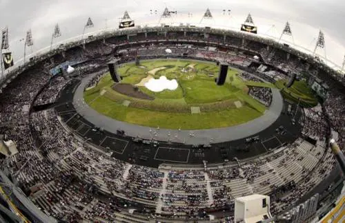 Olimpico più sicuro: "Lavori alla struttura o non si gioca"