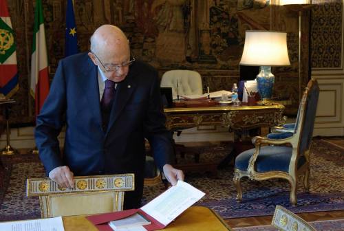 Di Pietro si sveglia: "Napolitano? Al soldo di Mosca"