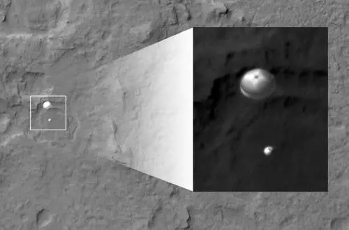 Curiosity su Marte: ecco le prime immagini