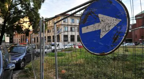 Piazza Bernini, la guerra dei box Via al ricorso contro il Comune