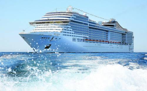 Crociera super: anche Berlusconi  in viaggio con i lettori del Giornale