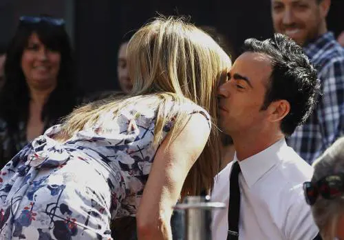 Jennifer Aniston sposa Justin Theroux