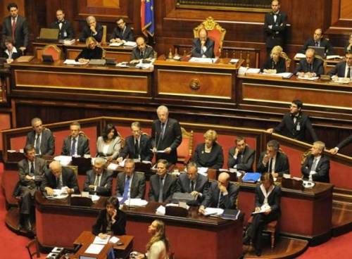 Case, conti correnti, auto, barche: i Prof hanno già tassato tutto