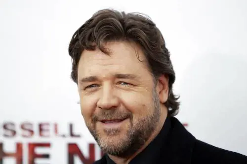 Disavventura in kayak per Russel Crowe: salvato dalla guardia costiera