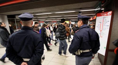 Giovane, seriale (e straniero): identikit del maniaco in metrò