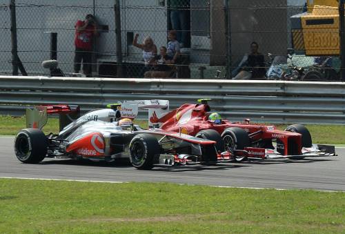 Gp di Monza, vince Hamilton Alonso terzo 