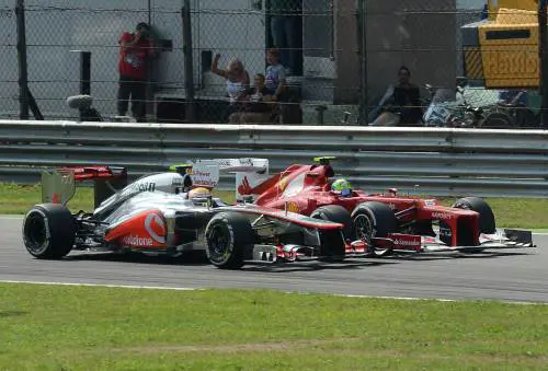 Gp di Monza, vince Hamilton Alonso terzo 