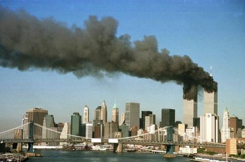 Ricrea l'attacco alle Twin Towers: "Scoprirò se fu una cospirazione"