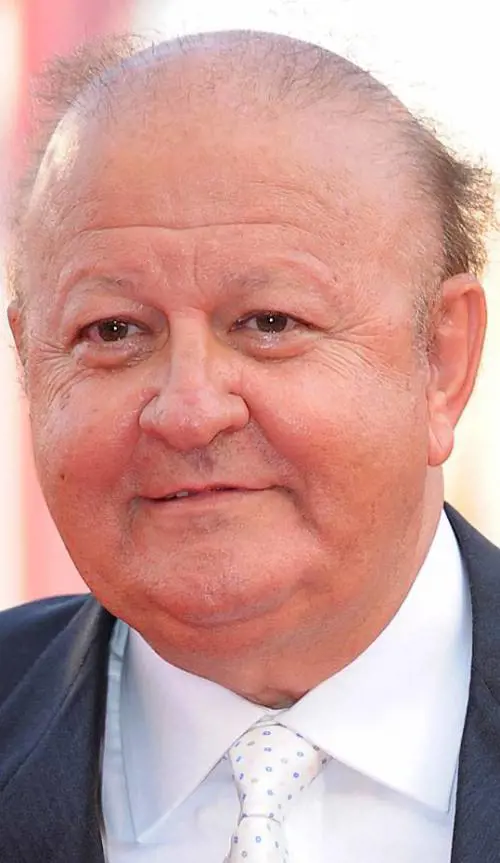 Massimo Boldi: "Avverto la presenza di mia moglie con una luce che si accende da sola"