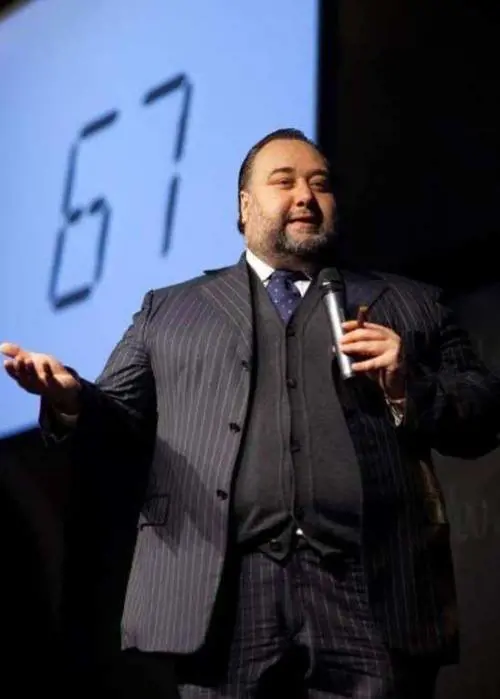 Sotto la lente le operazioni degli ultimi due anni Ma lui lancia messaggi: «Vedremo chi ha rubato»