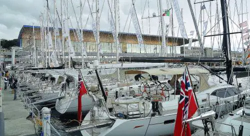 I dissidenti si sono pentiti A vele spiegate sul Salone