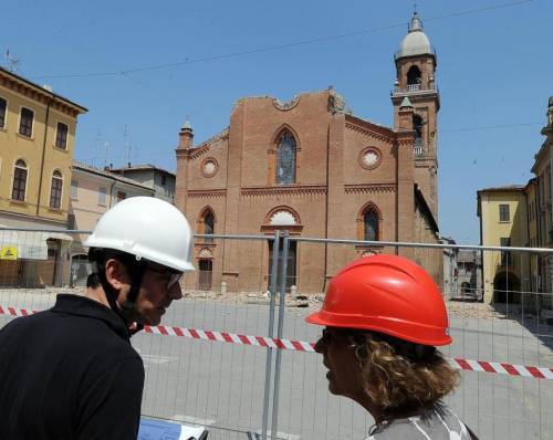 Emilia, la ricostruzione dopo il terremoto è bloccata