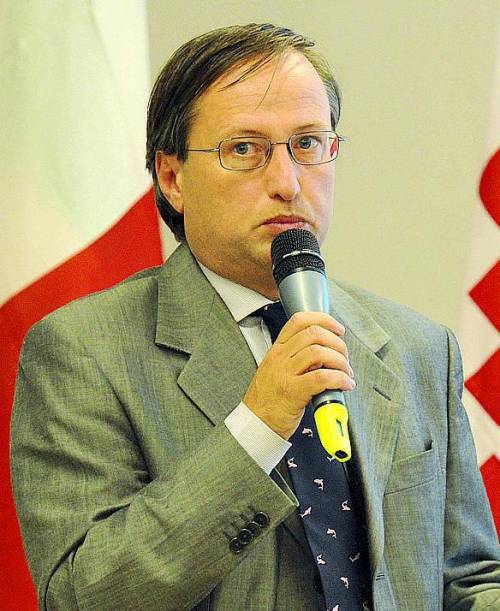 Se in politica si trova anche il lato «pulito» della Casta