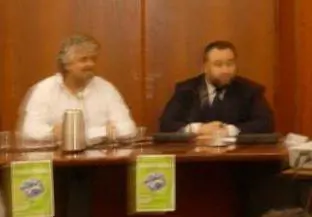 Nel 2007 il comico appoggiò la lotta al piano rifiuti