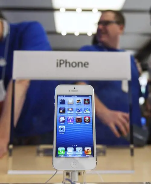 Come avere l'iPhone 5 senza spendere un euro