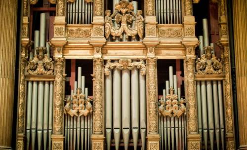 Concerti in pausa pranzo  per restaurare il Duomo