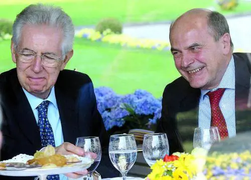 Primarie Pd col trucco per far fuori Renzi