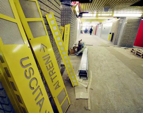 In metrò le stazioni vanno a pezzi