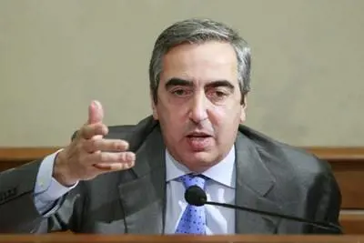 Diffamazione, Gasparri: tetto di 50mila euro per le sanzioni