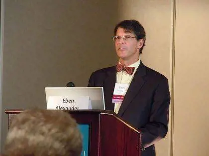 Il chirurgo uscito dal coma: "Vi spiego com'è l'Aldilà"