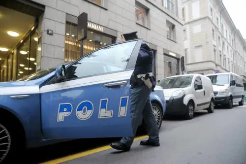 Monte Napoleone: furto nella gioielleria Damiani