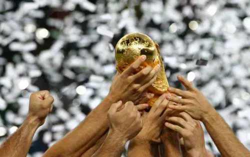 Silvio Gazzaniga, il papà della Coppa del Mondo: "Oggi vincono solo i soldi"