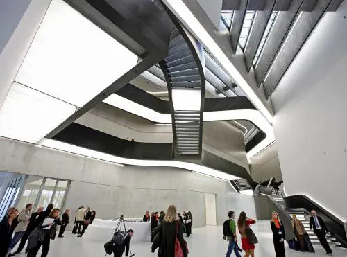 Una Maxxi poltrona alla Melandri