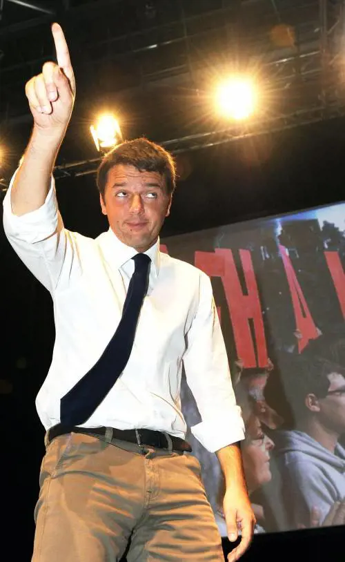 Il poltronificio di "Spendaccino" tra posti agli amici e spese folli