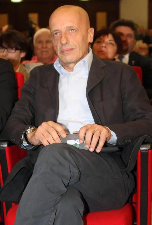 Ddl diffamazione, Sallusti: "Meglio in piedi a San Vittore che in ginocchio al Senato"