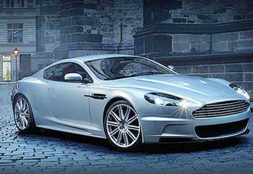 Pirelli sgomma con l'auto di 007