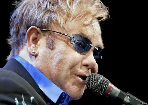 Elton John e il compagno aspettano il loro secondogenito